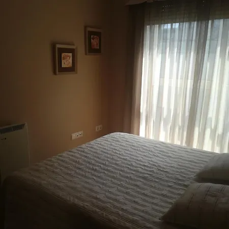 Fantastic 2 Bedrooms Living Apartment Betanzos